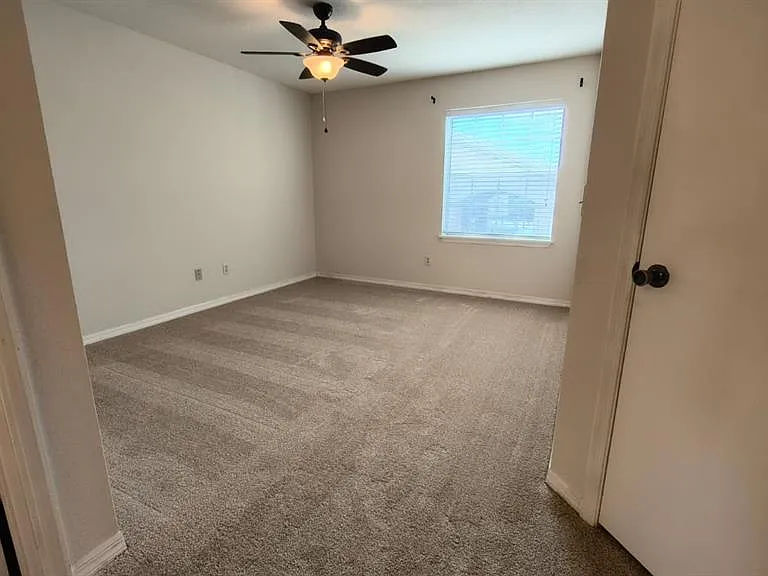 7340 Westpointe Blvd #326 — Photo 28