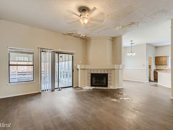 3rd image of 8130 Ludlow Trl