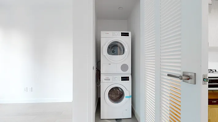 Rented by Serene Powers Real Estate LLC | media 32