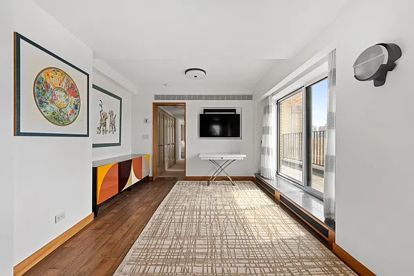 Sold by Douglas Elliman | media 2