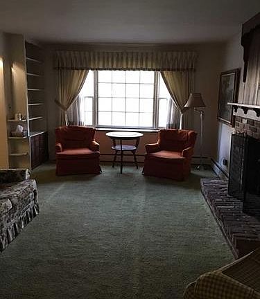 5th image of 45 Buckingham Dr