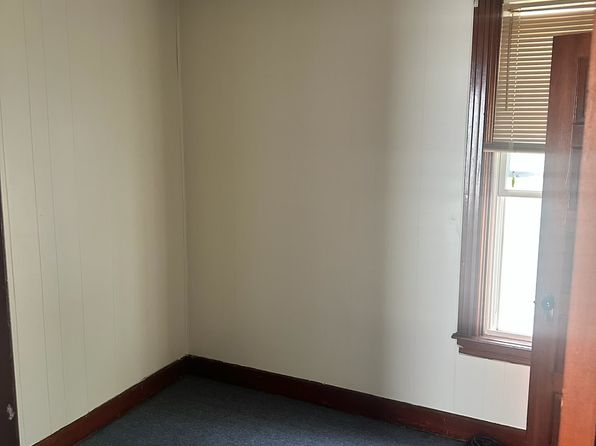 49 Marshall St UNIT 2
