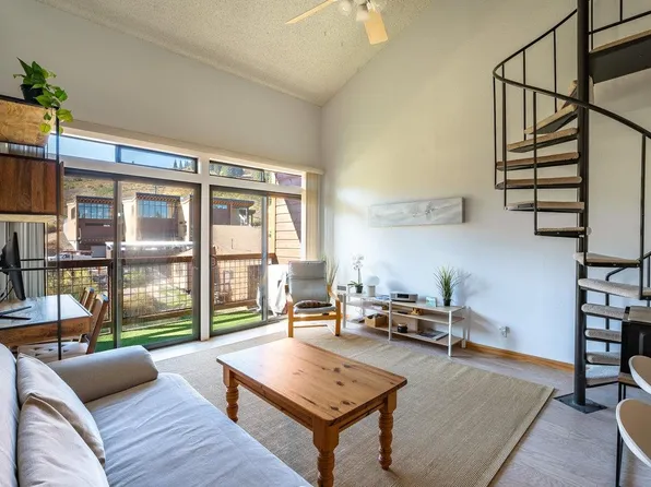 11591 Snowpeak Way #407, Truckee, CA 96161
