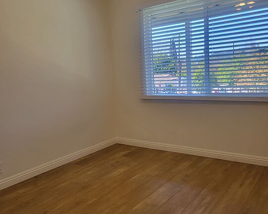 4th image of 1122 La Boice Dr #1126-1/2