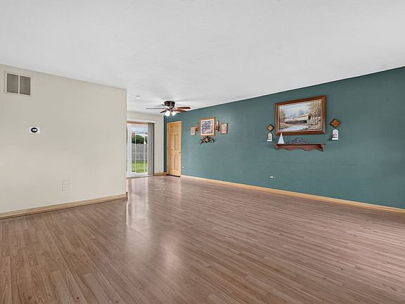 2nd image of 7606 W Royce Ct
