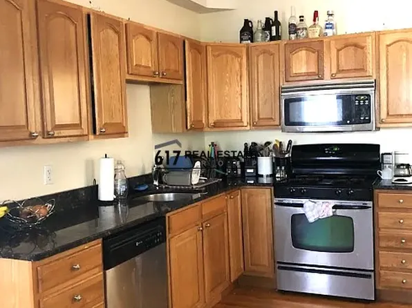 34 Brentwood St, Allston, MA 02134