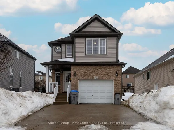 670 Reid Cres, North Perth, ON N4W 0A1