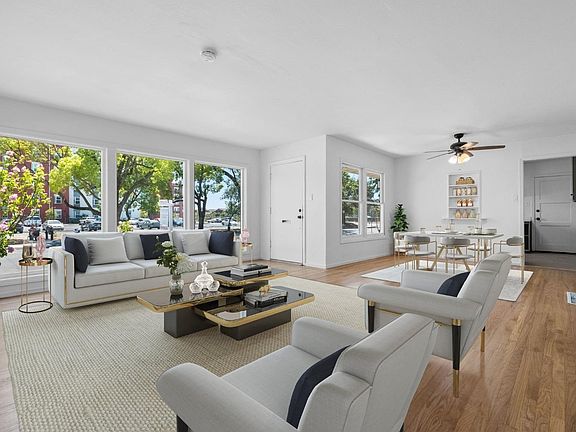 3rd image of 815 Elliott Avenue