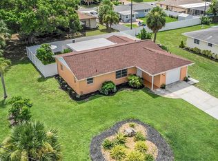 809 Harbor Dr S, Venice, FL 34285