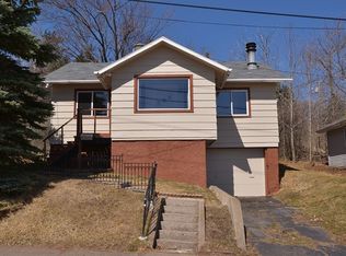 1023 W 6th St, Duluth, MN 55806