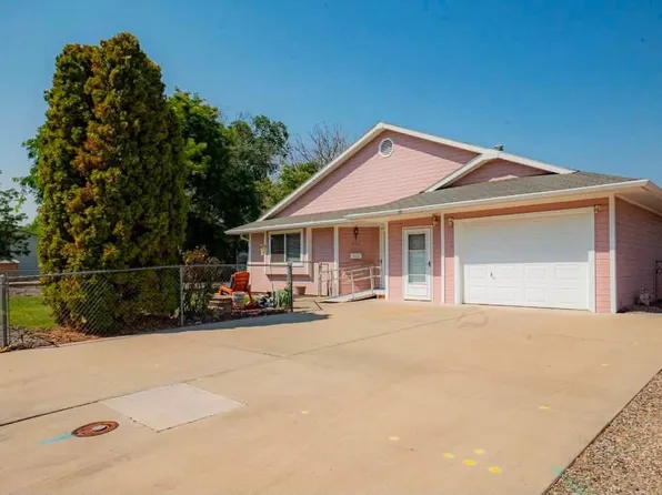 475 Green Acres St, Clifton, CO 81520