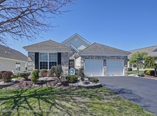 9 Balmoral Dr, Jackson, NJ 08527