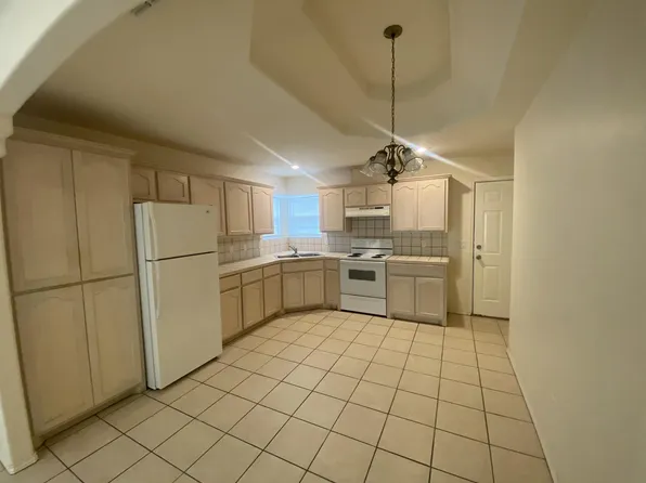 2223 Moonlight Ln #4, Edinburg, TX 78541