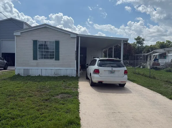 7733 SE Fork River Drive, Stuart, FL 34997