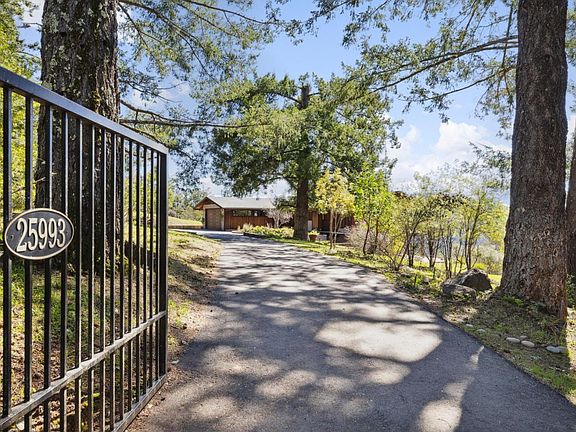 3rd image of 25993 Mar Vista Ct