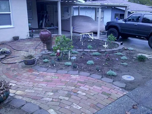 120 Franklin St photo 1