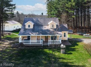 3581 Arivaca Dr, Millington, MI 48746