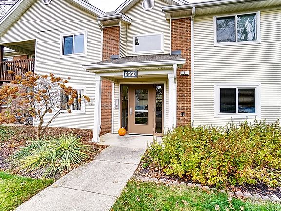 5th image of 6660 Green Branch Dr APT 4