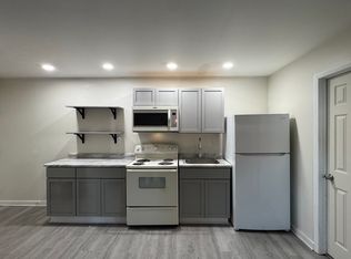 326 Atwood St APT 3, Pittsburgh, PA 15213