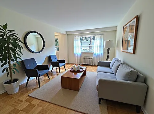 2 Oakburn Cres #11 Photo 1