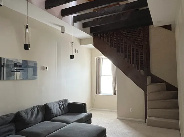 1321 King St #2, Alexandria, VA 22314