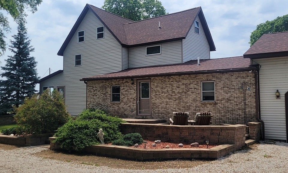 1st image of 382 Keigwin Rd