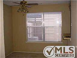4th image of 29 E Mountain Ln #34