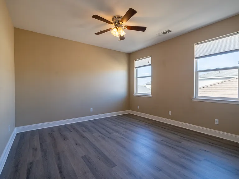 1375 Poppy Ridge Ct — Photo 19