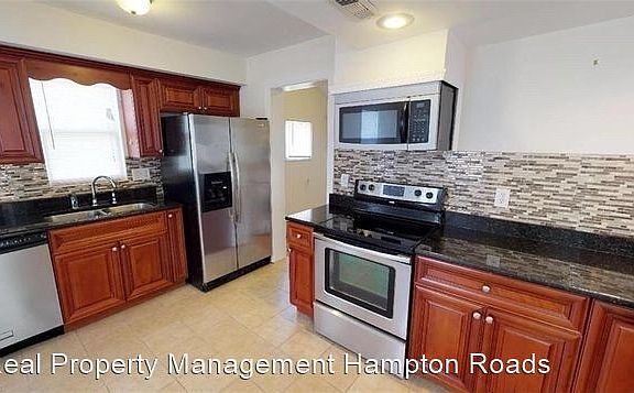 3rd image of 25 Afton Pkwy