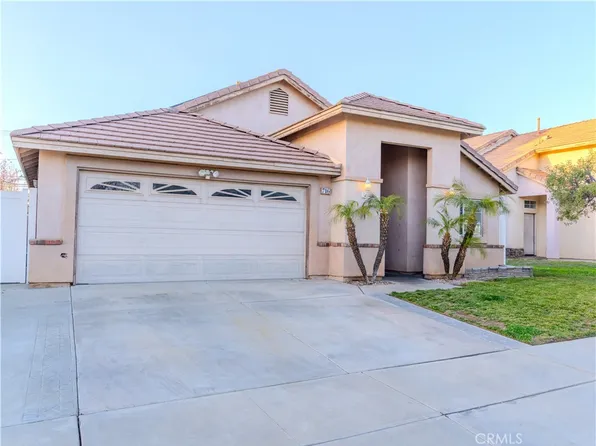 716 Woodcrest St, Bloomington, CA 92316