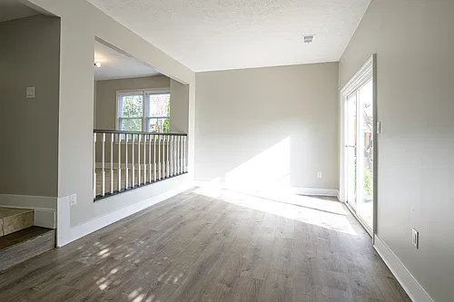 Exceptional Townhouse - City Of Manassas Schools At Manassas , Va — Photo 4
