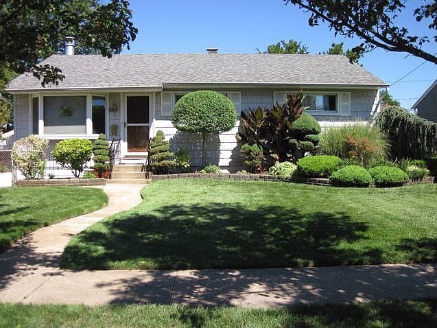 1st image of 758 Brower Ave