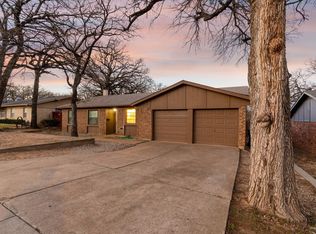 5527 Macarthur Dr, Fort Worth, TX 76112