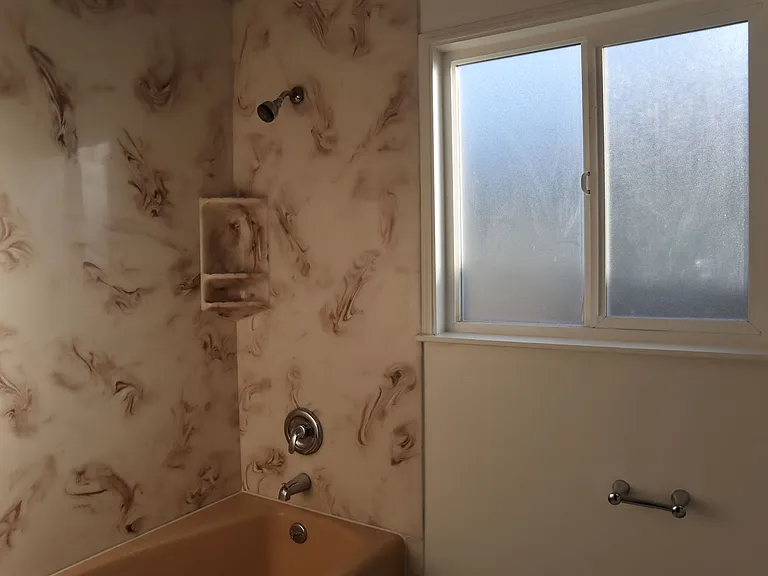 5138 Eggers Dr — Photo 13