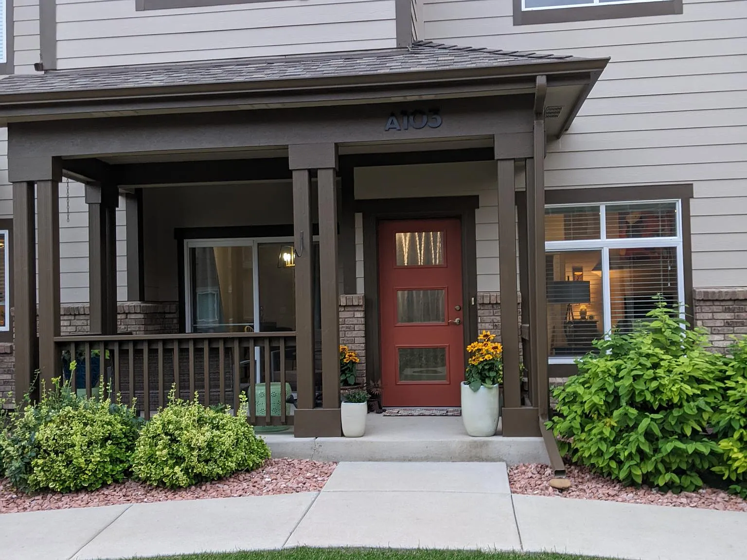 2608 Kansas Dr — Photo 4
