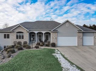 5628 Rankin Ln, Waunakee, WI 53597