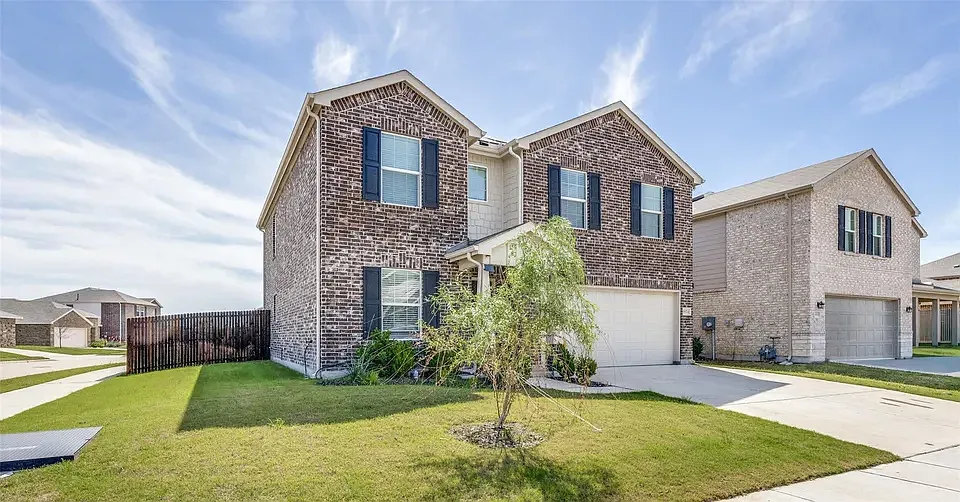 Building Photo - 16024 Pemberly Way