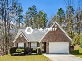 645 Pebble Blvd, Covington, GA 30016