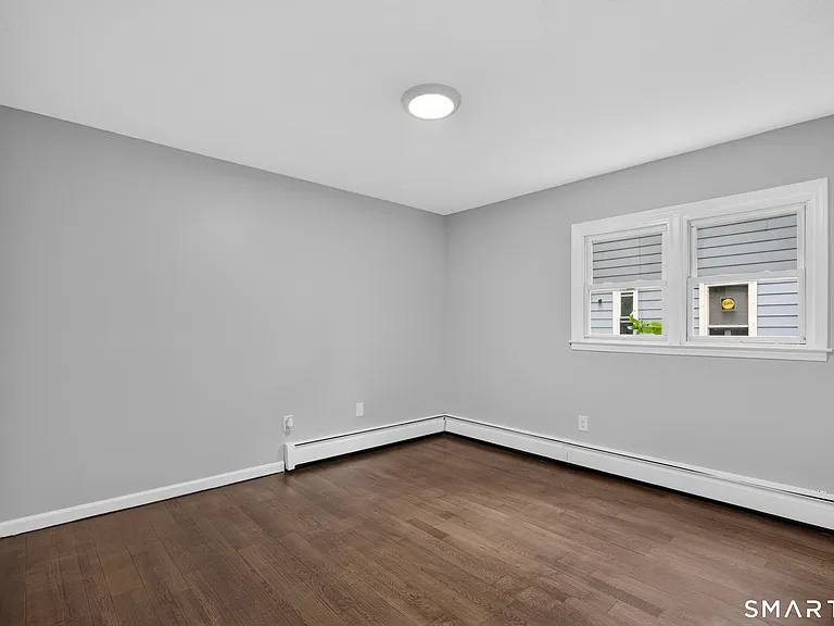 41 Admiral St #1 — Photo 14