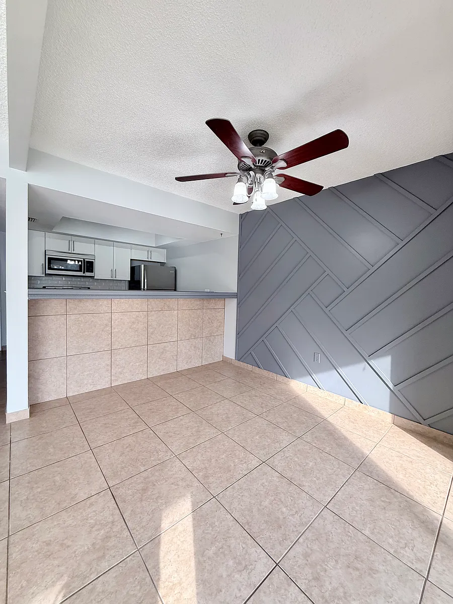 Building Photo - 6013 Windhover Dr #1-C07