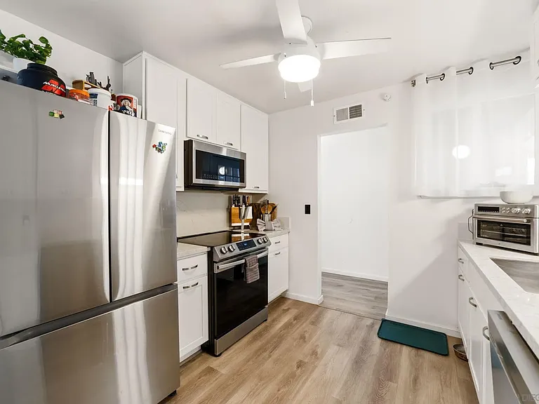 7111 Malta St — Photo 27