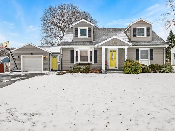 390 Dellwood Rd, Rochester, NY 14616