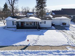 107 E Jackson St, Tipton, IN 46072