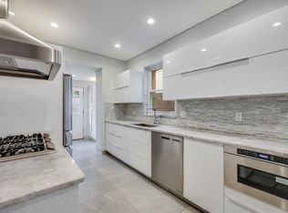 3015 Harper St, Philadelphia, PA 19130
