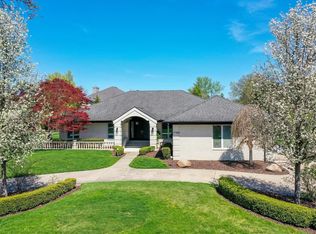 17755 Gardenia Ln, Clinton Township, MI