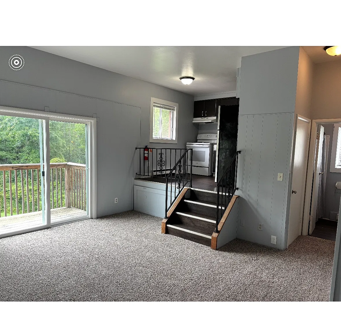 Studio, 600 sqft, $800 — Photo 3