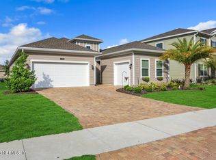 576 Weathered Edge Dr, Saint Augustine, FL 32092