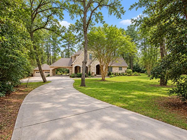 19802 Sapphire Cir, Magnolia, TX 77355