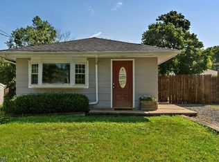 13 Outlook Ave, Budd Lake, NJ 07828