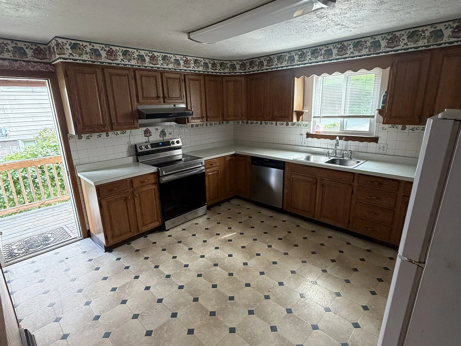 3 bed, 1440 sqft, $1,500 — Photo 4